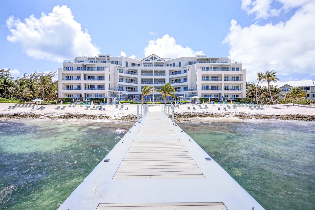 Condo in Rum Point, North Side, Cayman Islands 3 - 17363612