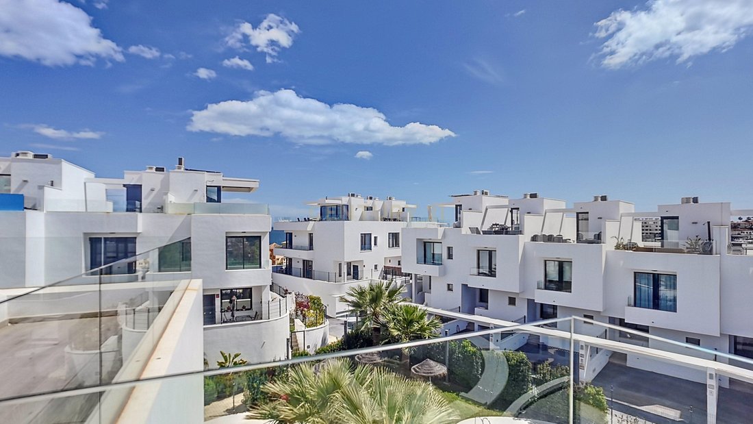 Villa en Fuengirola, Andalucía, España 1 - 15331691