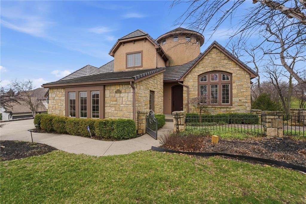 House in Parkville, Missouri, United States 2 - 17361303