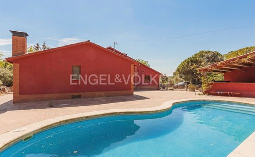 Country House in Sentmenat, Catalonia, Spain 1