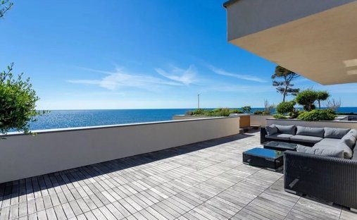 Villa en Fréjus, Provenza-Alpes-Costa Azul, Francia 1