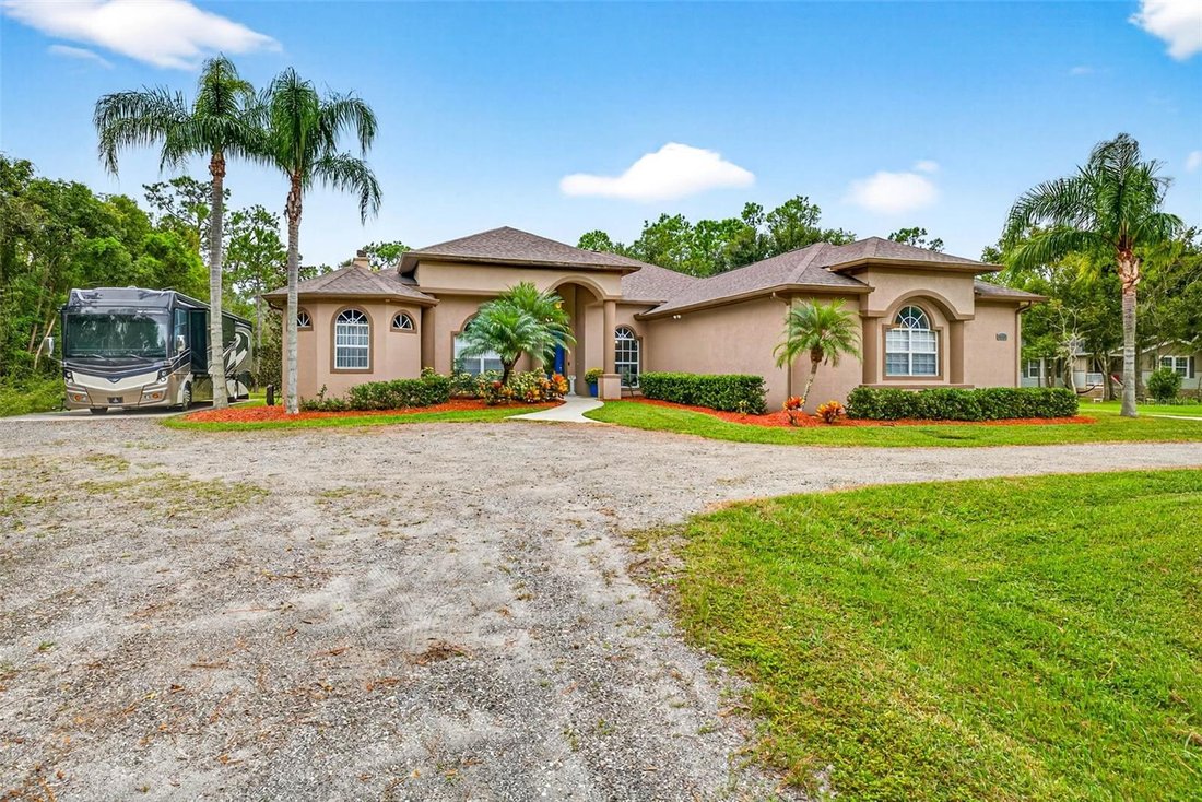 House in Dover, Florida, United States 3 - 17362851