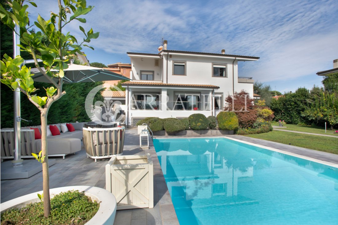 Villa in La Giustiniana, Rome, Italy 2 - 17360669