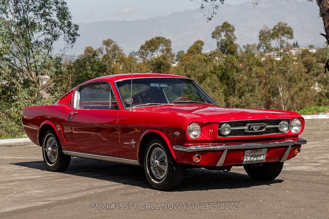 Ford Mustang in Los Angeles, CA 1 - 17358143