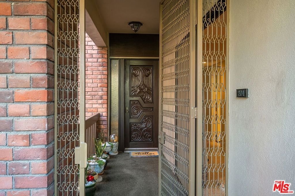 Condo in Beverly Hills, California, United States 5 - 17358892