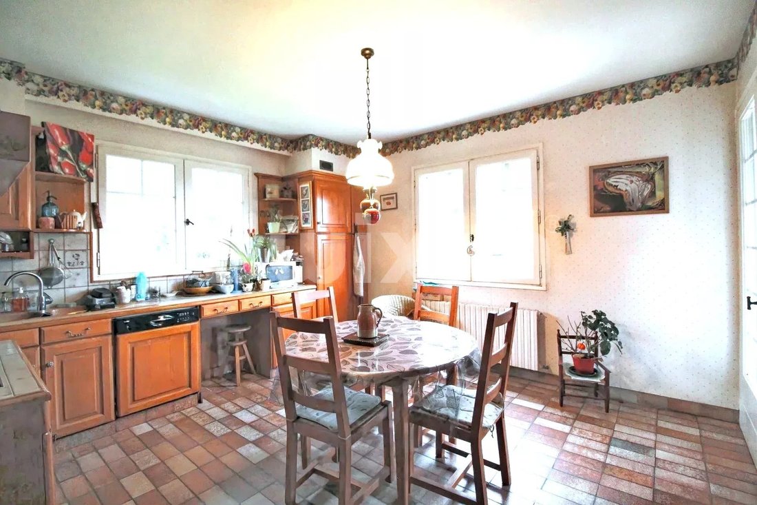 House in Pugny-Chatenod, Auvergne-Rhône-Alpes, France 4 - 15623857