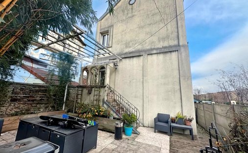 House in Jules Ferry, Arcueil, France 1