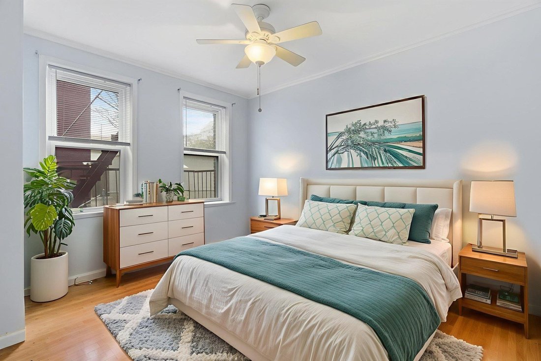 Guttenberg, New Jersey, United States 1 - 17360464