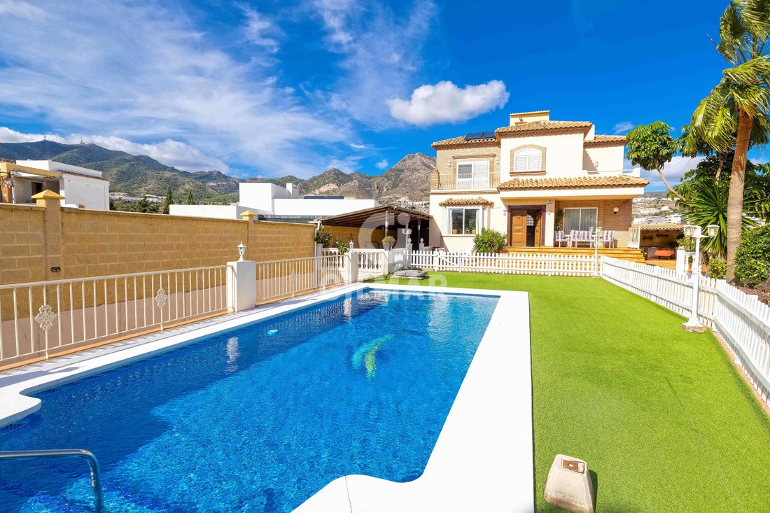Villa in Benalmadena, Andalusia, Spain 2 - 17365566