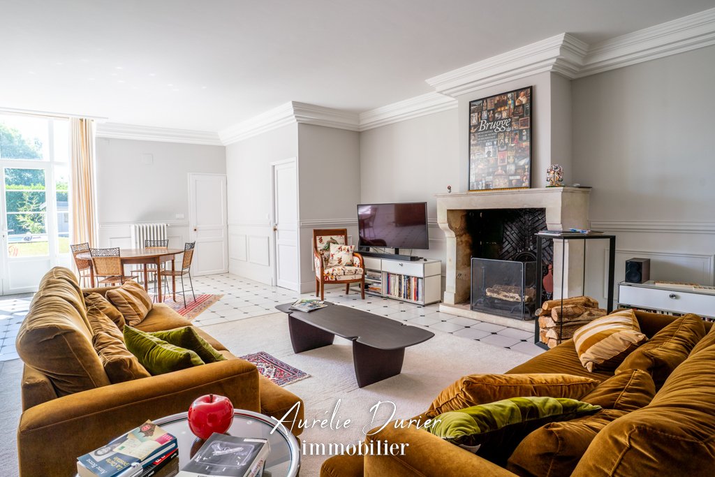 Estate in Grammont, Tours, France 2 - 17075183