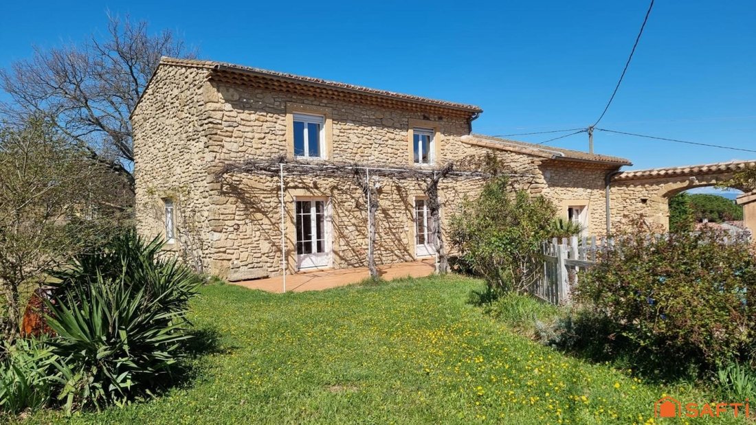 House in Rochegude, Auvergne-Rhône-Alpes, France 1 - 17366016