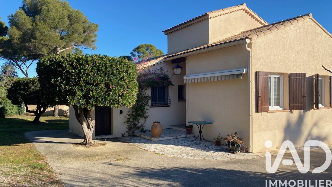 Maison à Roquebrune-sur-Argens, Provence-Alpes-Côte d'Azur, France 5 - 17361928