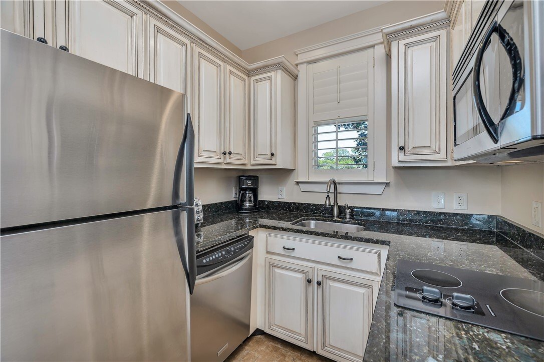 Condo in St. Simons, Georgia, United States 5 - 17358785