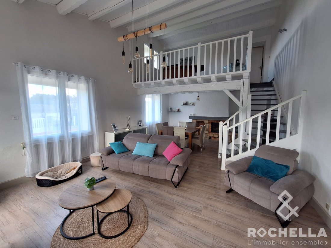 House in Andilly-les-Marais, Nouvelle-Aquitaine, France 2 - 16709389