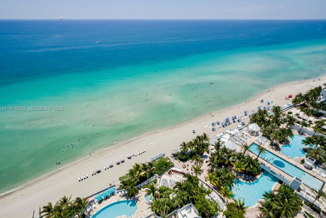 Condo in Hollywood, Florida, United States 1 - 17371418