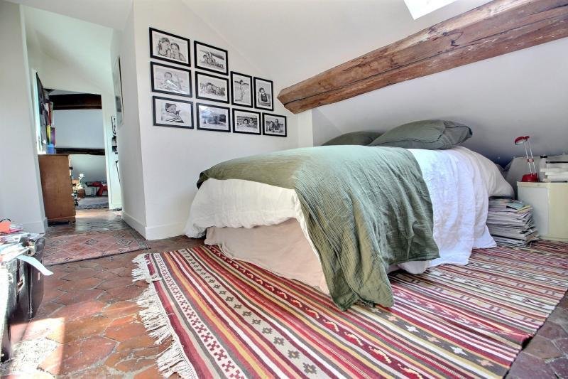 Apartment in Domaine National du Château, Versailles, France 5 - 17370880
