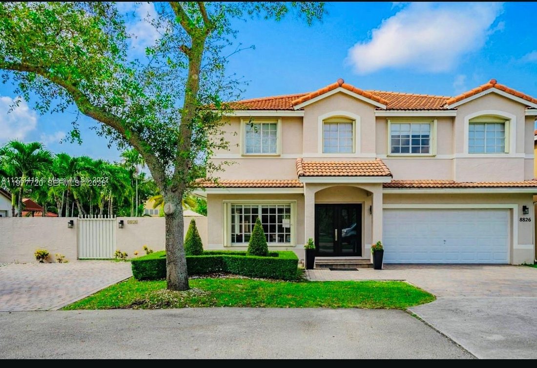 House in Miami Lakes, Florida, United States 2 - 17366649