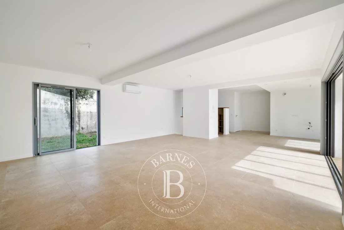 House in Anglet, Nouvelle-Aquitaine, France 4 - 15965830