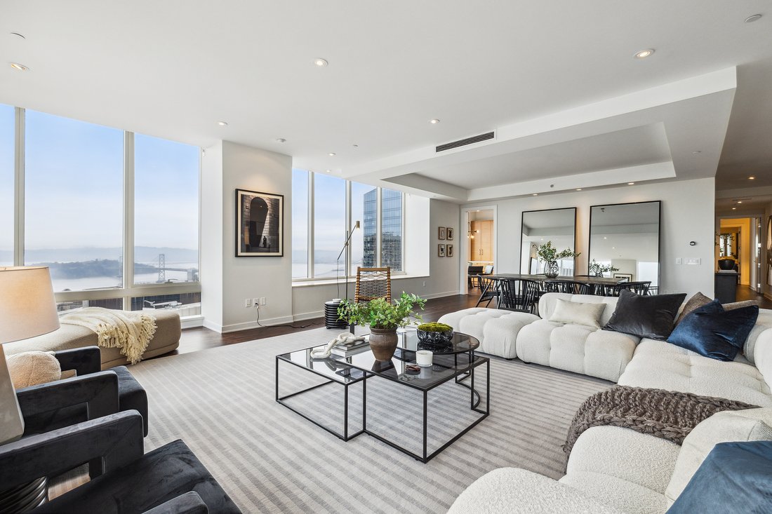 Condo in San Francisco, California, United States 2 - 17363602
