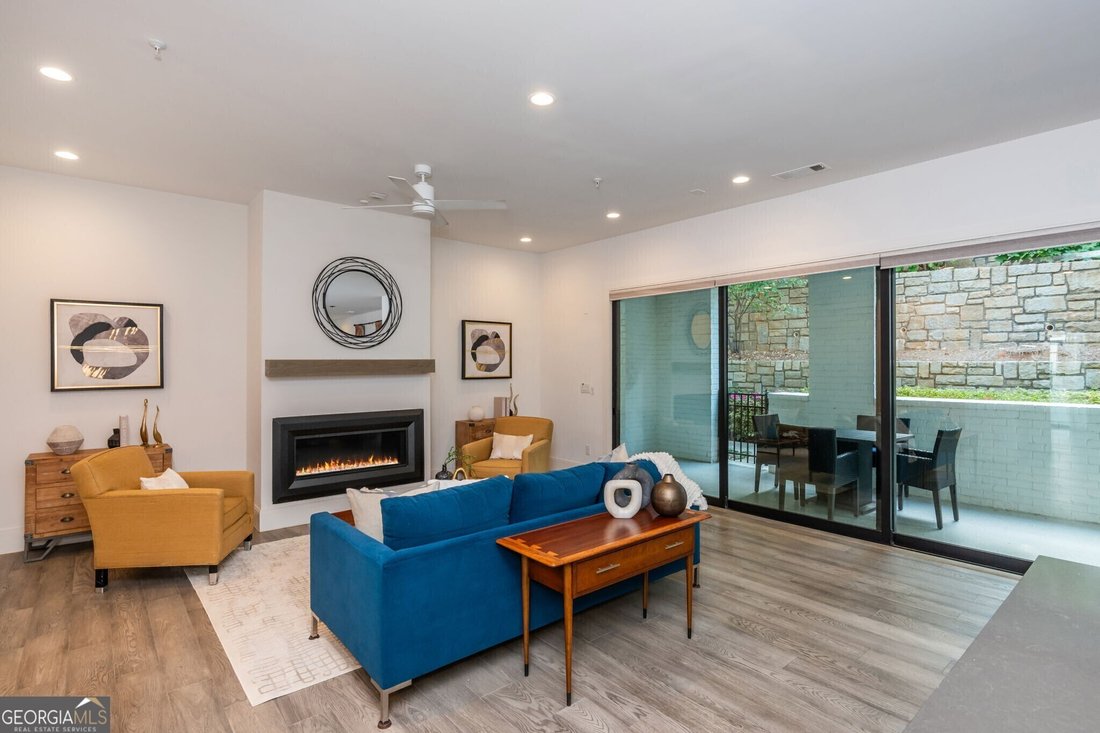 Condo in Atlanta, Georgia, United States 5 - 17360098