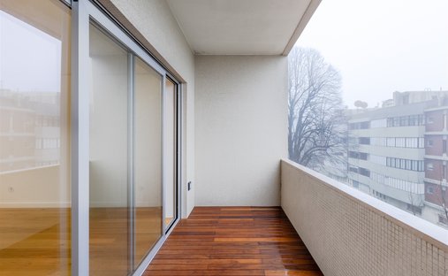 Apartment in Lordelo do Ouro e Massarelos, Porto District, Portugal 1