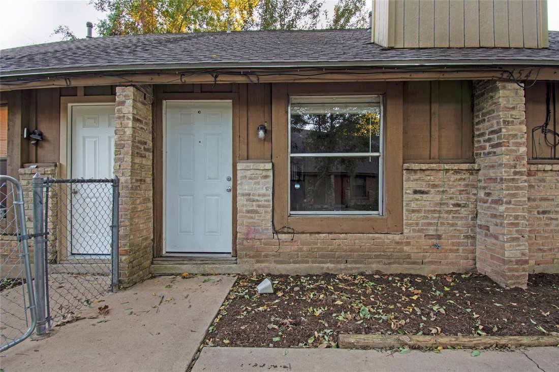 Austin, Texas, United States 3 - 17360613