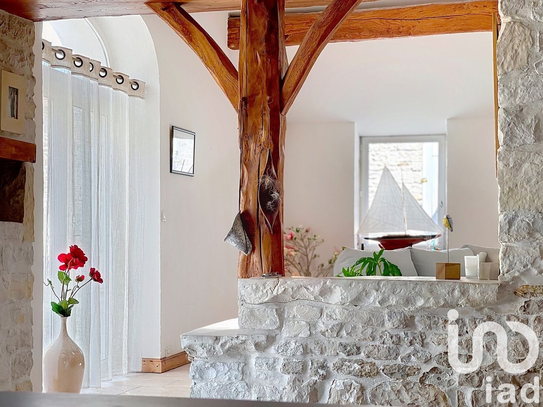 House in Saint-Medard-d'Aunis, Nouvelle-Aquitaine, France 5 - 17361452