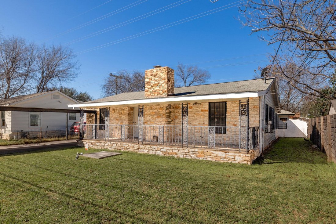 House in Austin, Texas, United States 1 - 17366763