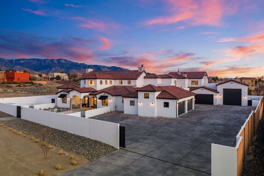 House in Albuquerque, New Mexico, United States 2 - 17356688