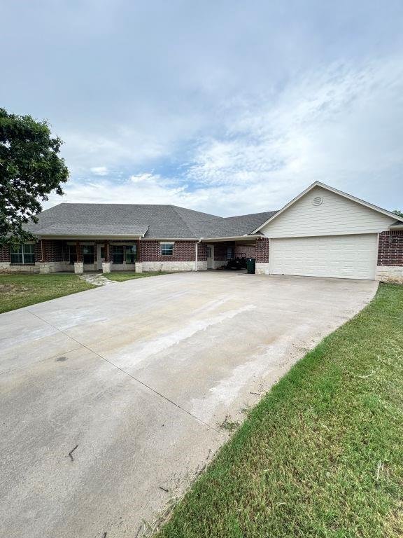 House in Weatherford, Texas, United States 1 - 17366882
