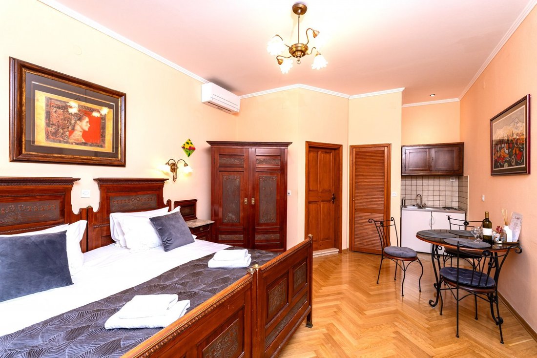 Townhouse in Gradski kotar Grad, Dubrovnik, Dubrovnik-Neretva County 1 - 17357768