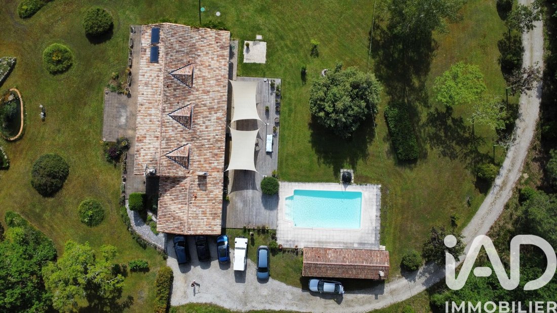 House in Carcans, Nouvelle-Aquitaine, France 1 - 17361635