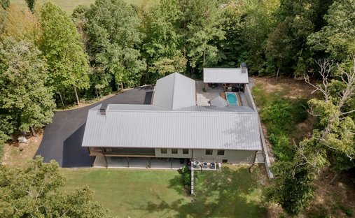 House in Hohenwald, Tennessee, United States 1