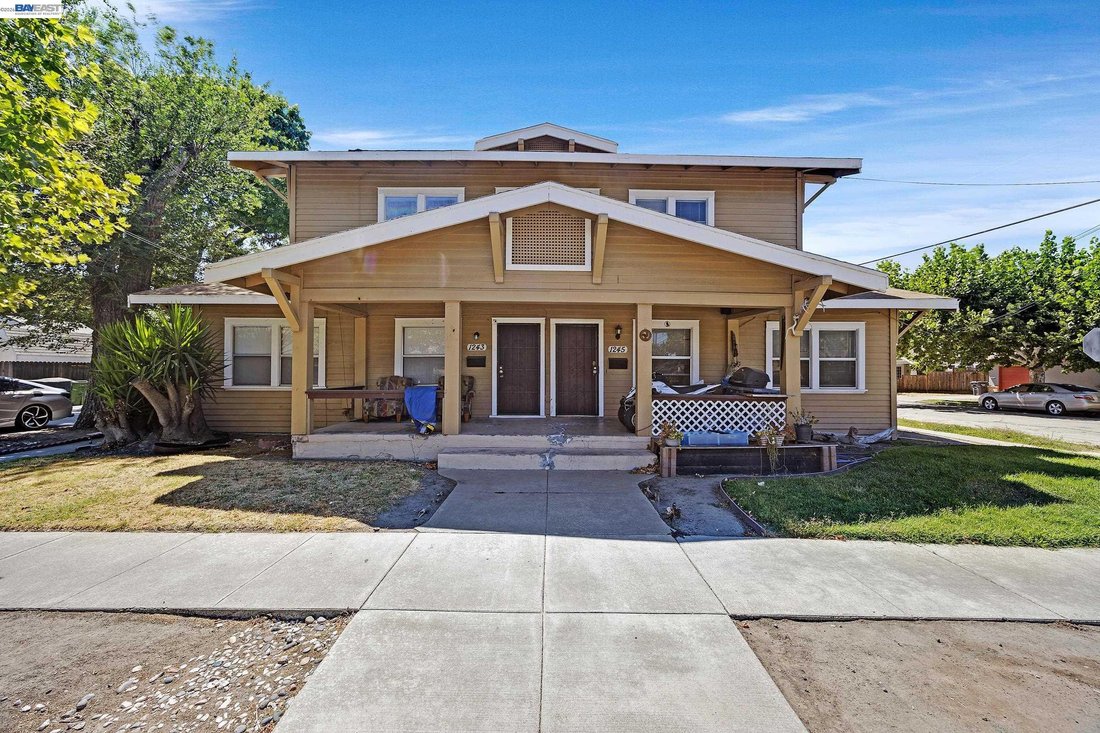 Tracy, California, United States 3 - 17359074