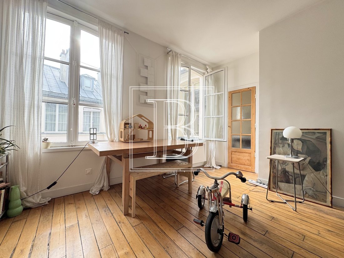 Apartment in Saint Merri, Paris 4e Arrondissement, Paris 1 - 15707094