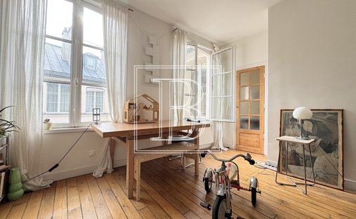 Apartment in Saint Merri, Paris 4e Arrondissement, Paris 1