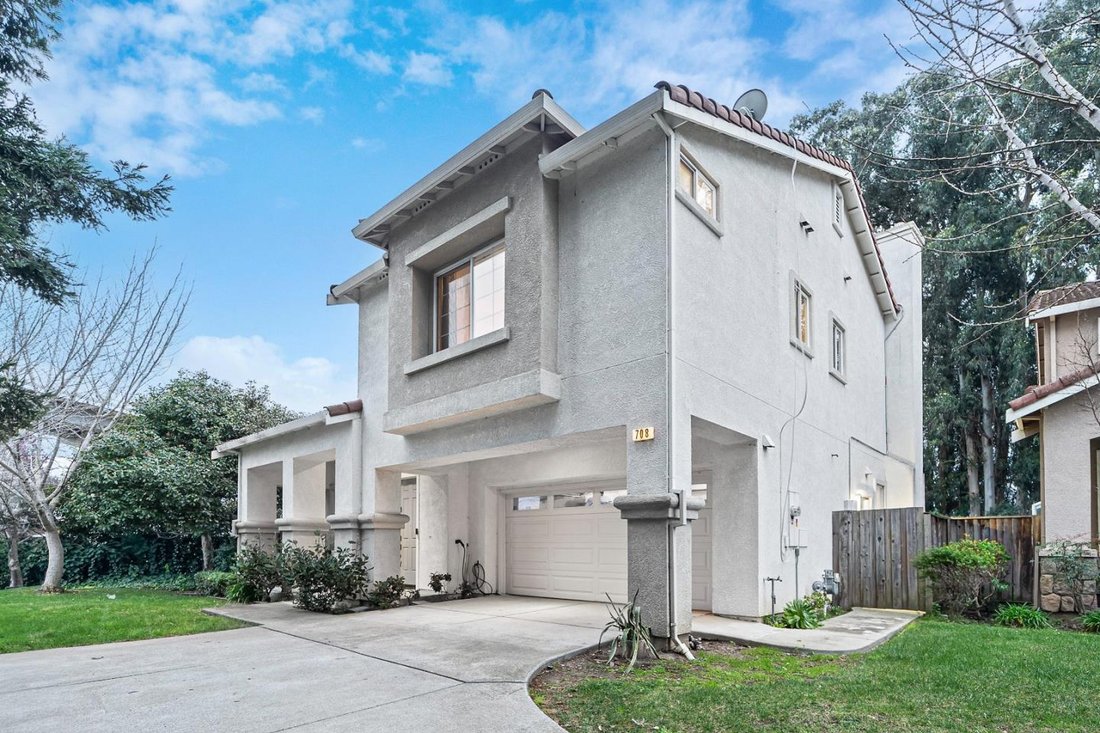 House in San Leandro, California, United States 1 - 17359041
