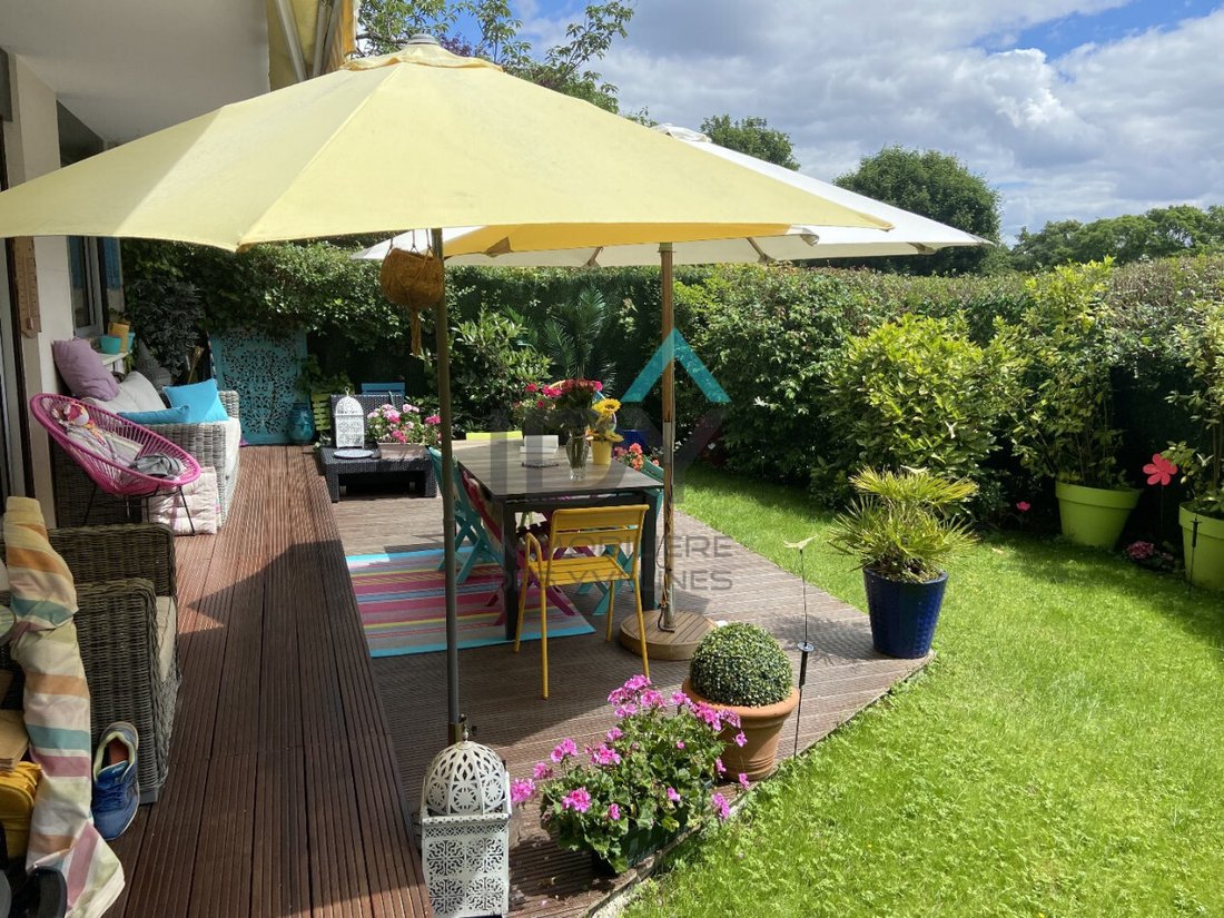 Apartment in Forêt, Saint-Germain-en-Laye, France 1 - 17228599