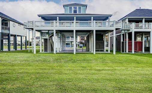 House in Bolivar Peninsula, Texas, United States 1