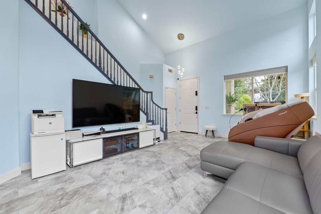 House in San Leandro, California, United States 3 - 17359041
