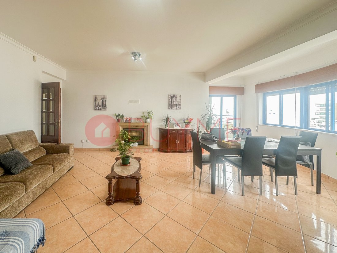 Apartment in Quarteira, Algarve, Portugal 4 - 17358064