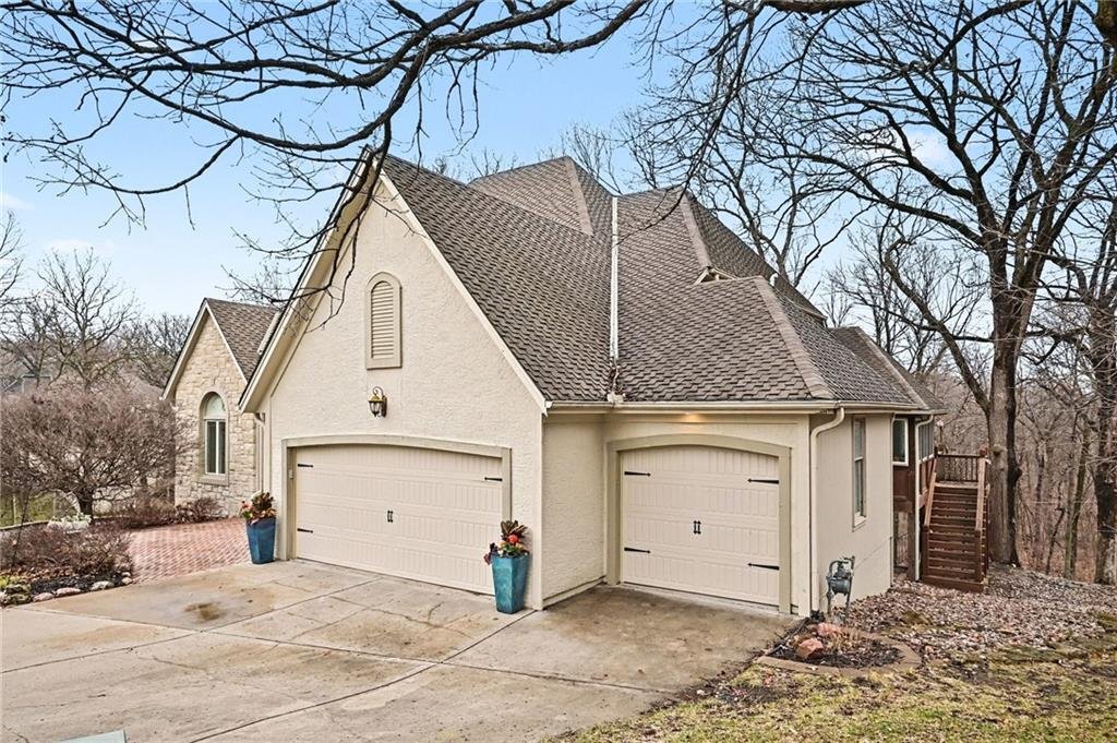 House in Parkville, Missouri, United States 5 - 17357911