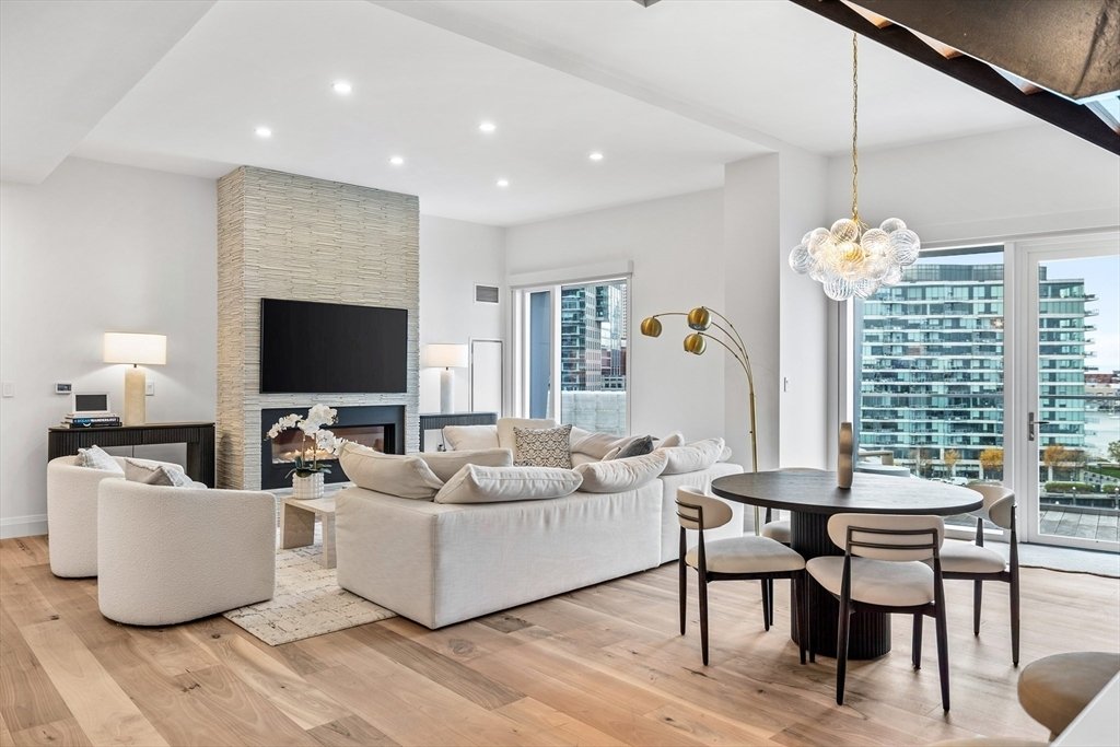 Condo in Boston, Massachusetts, United States 1 - 17360729