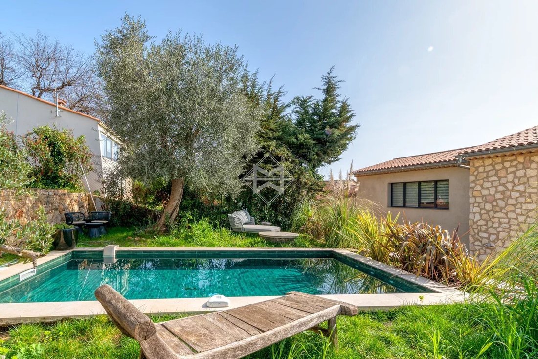 Villa in Valbonne, Provence-Alpes-Côte d'Azur, France 2 - 17357980