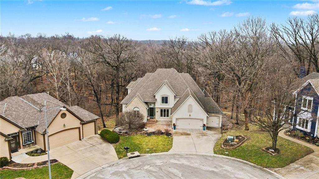 House in Parkville, Missouri, United States 1 - 17357911
