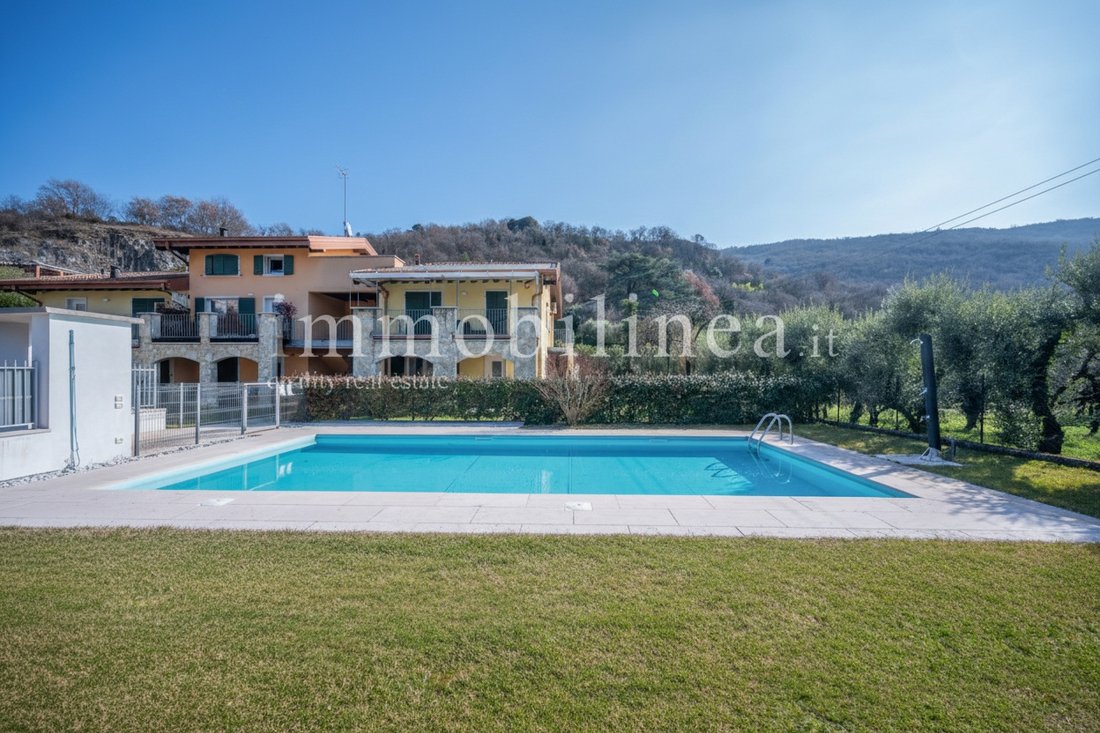 Apartment in Torri del Benaco, Veneto, Italy 2 - 17367975