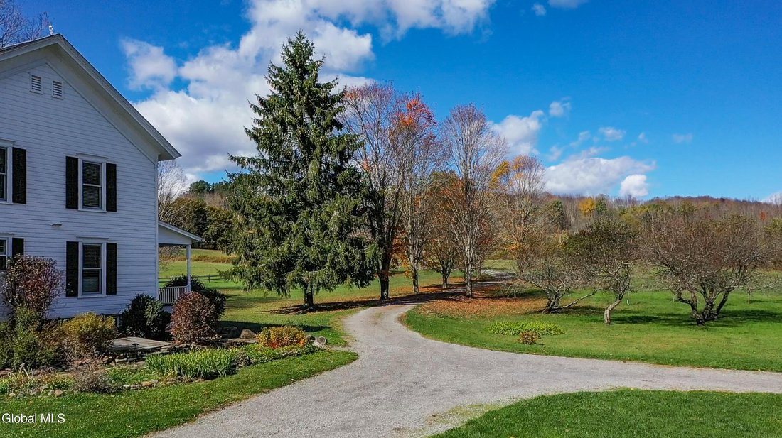 Farm Ranch in Hartwick, New York, United States 4 - 17356617