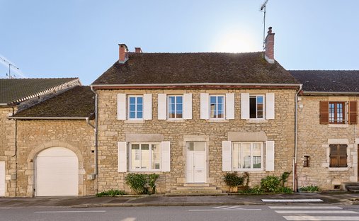 Villa in Voiteur, Bourgogne-Franche-Comté, Frankreich 1