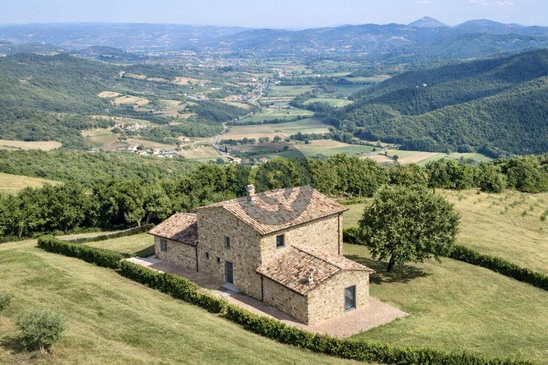 House in Città di Castello, Umbria, Italy 2 - 15908628