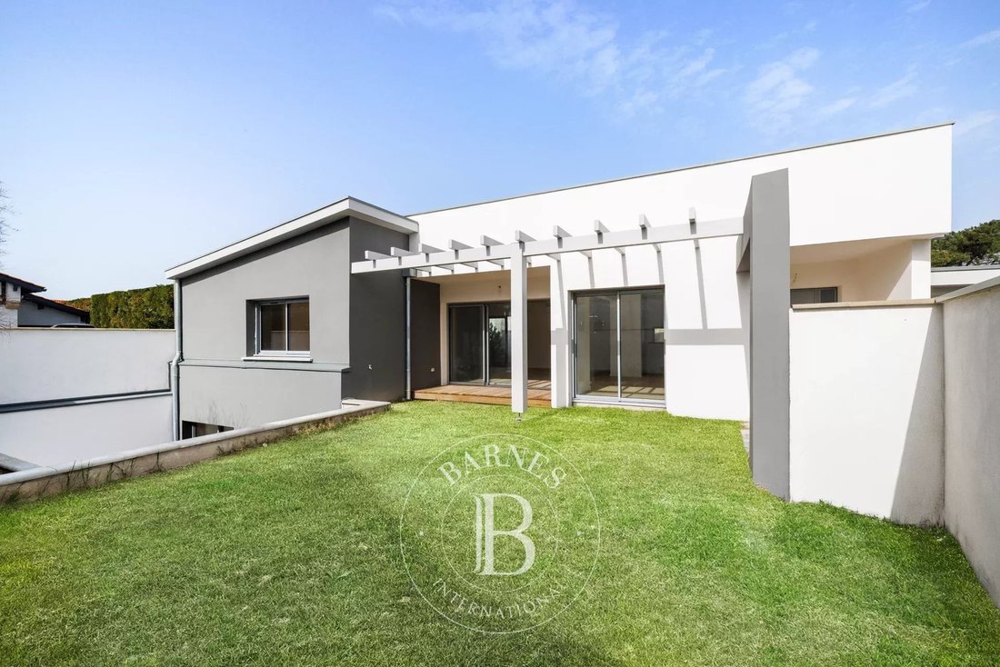 House in Anglet, Nouvelle-Aquitaine, France 1 - 15965830